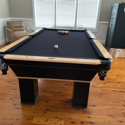 Black Connelly 8 ft Pool Table